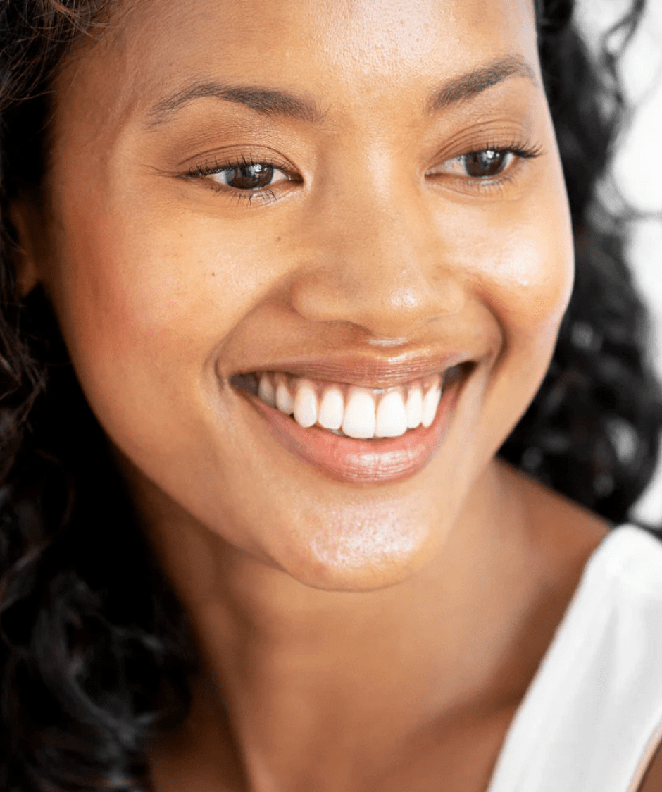 Ere Perez Oat Milk Foundation – Lightweight, Dewy & Buildable - Aesthetics By Kell