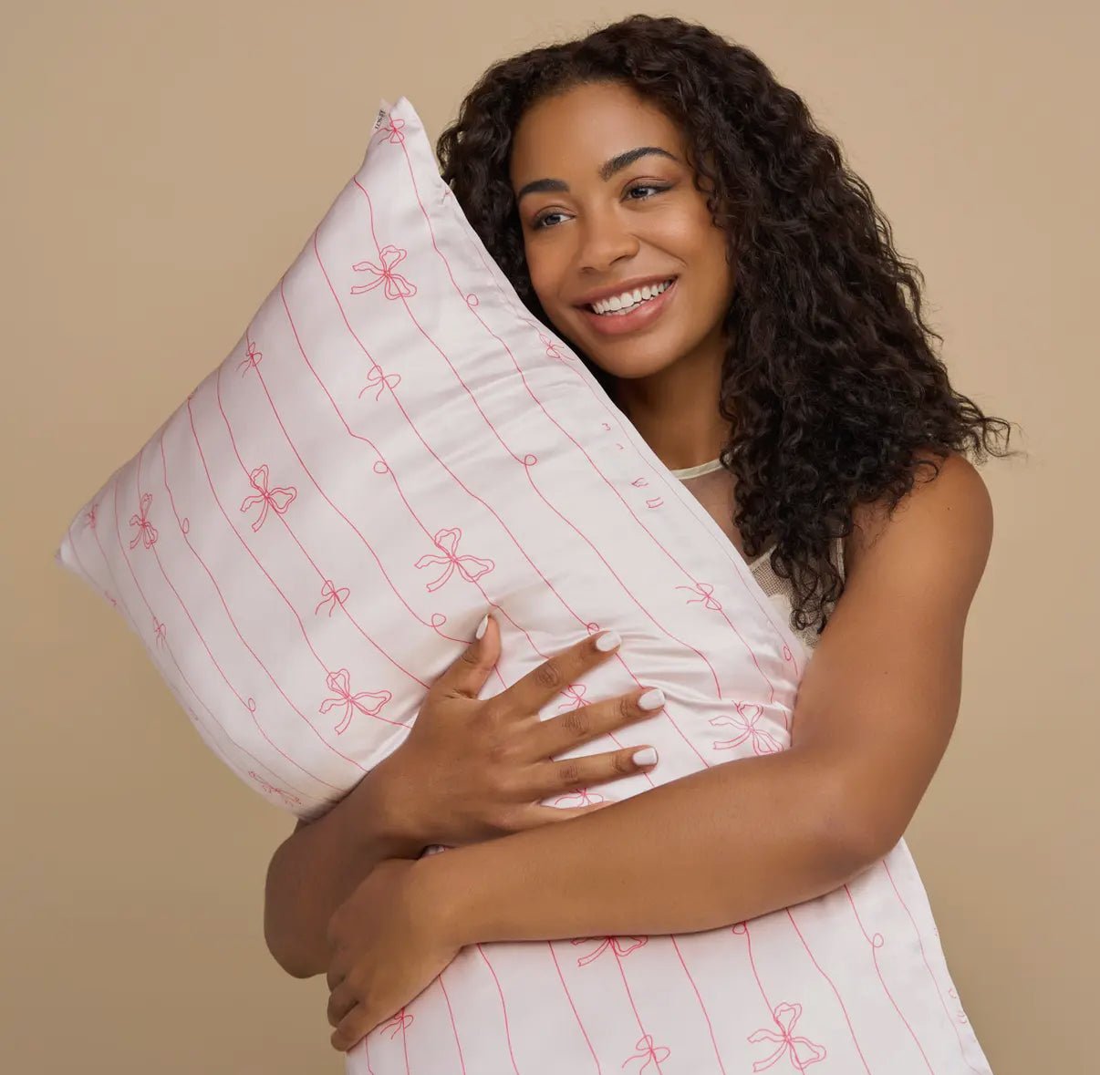 Kitsch | Holiday Satin Pillowcase in Striped Bows - Aesthetics By Kell