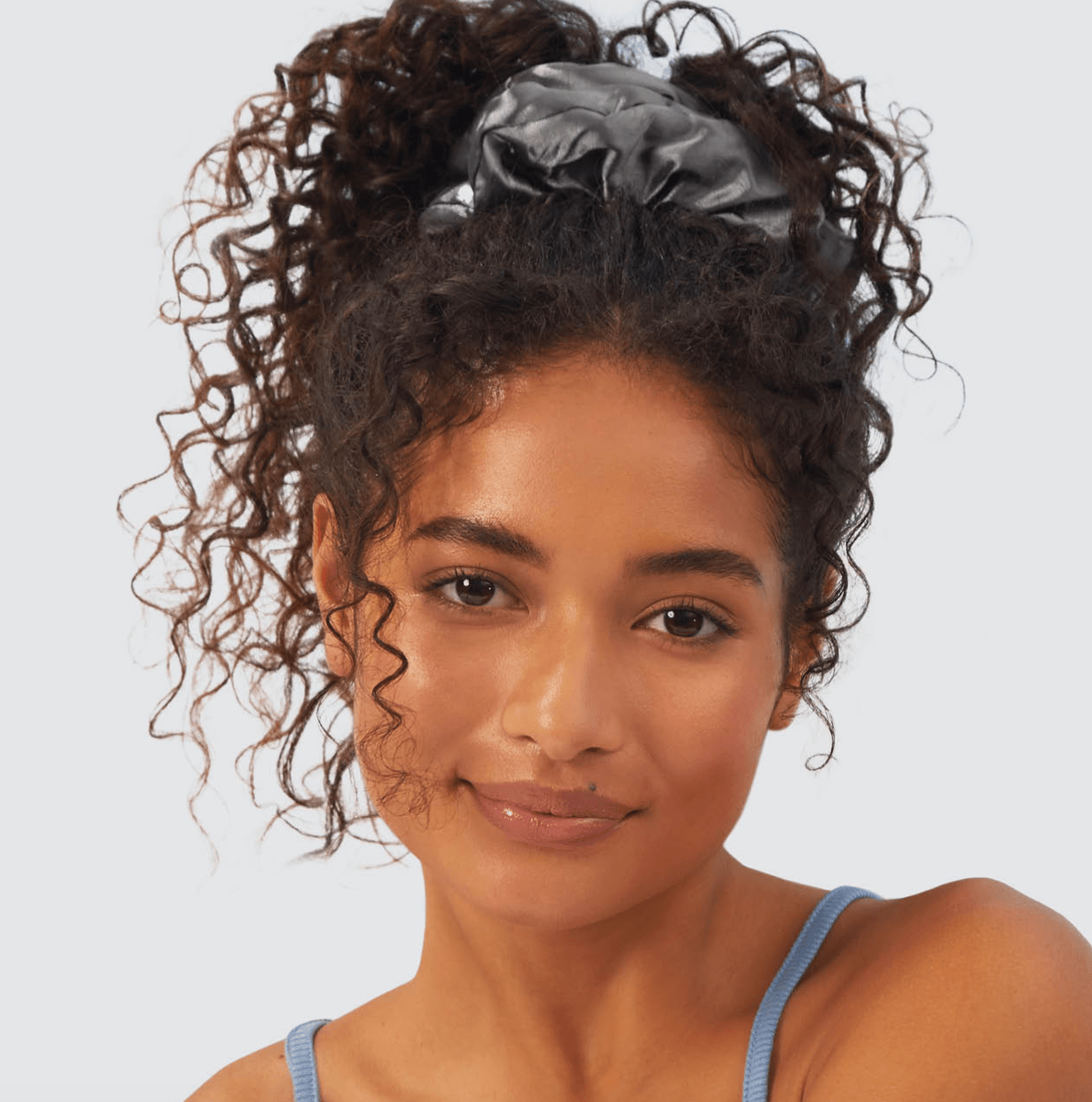 Kitsch Satin Sleep Pillow Scrunchies – Charcoal & Gold (2pc Set) - Aesthetics By Kell