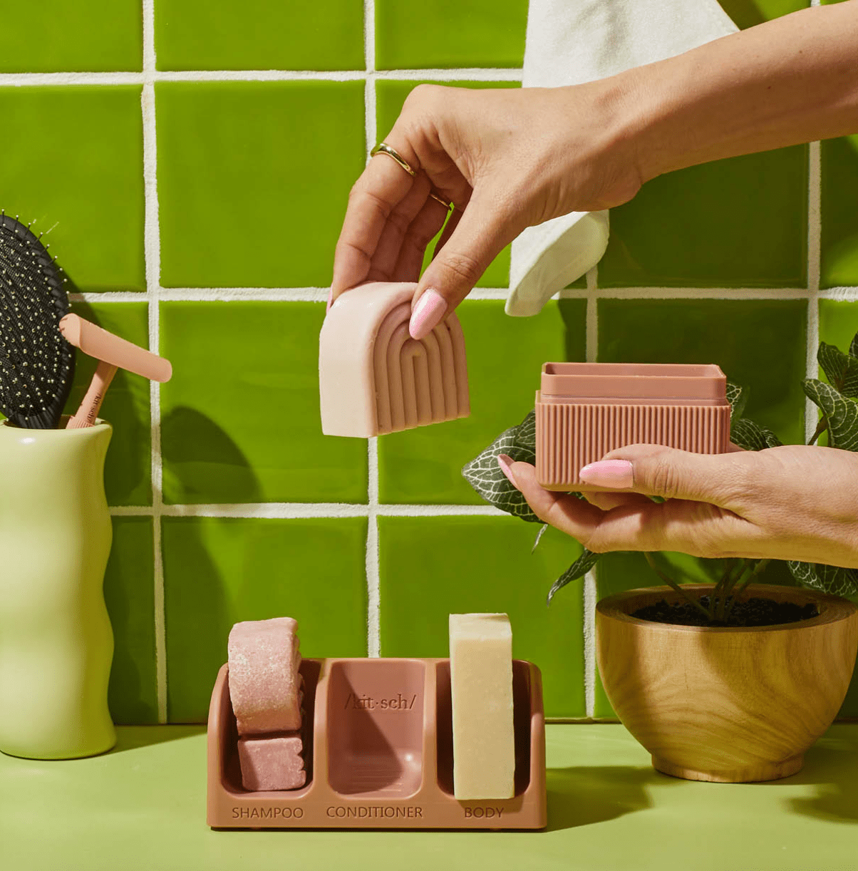 Kitsch Self - Draining Soap Dish – Terracotta - Aesthetics By Kell