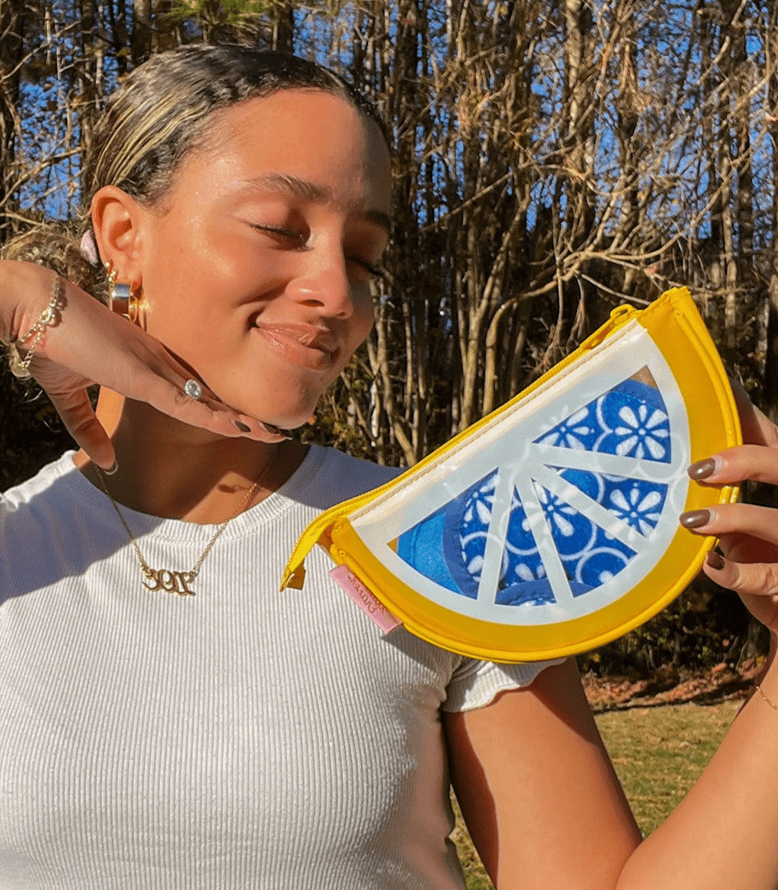 Makeup Eraser - Limoncello 7 Day Set & Makeup Bag Gift Set - Aesthetics By Kell