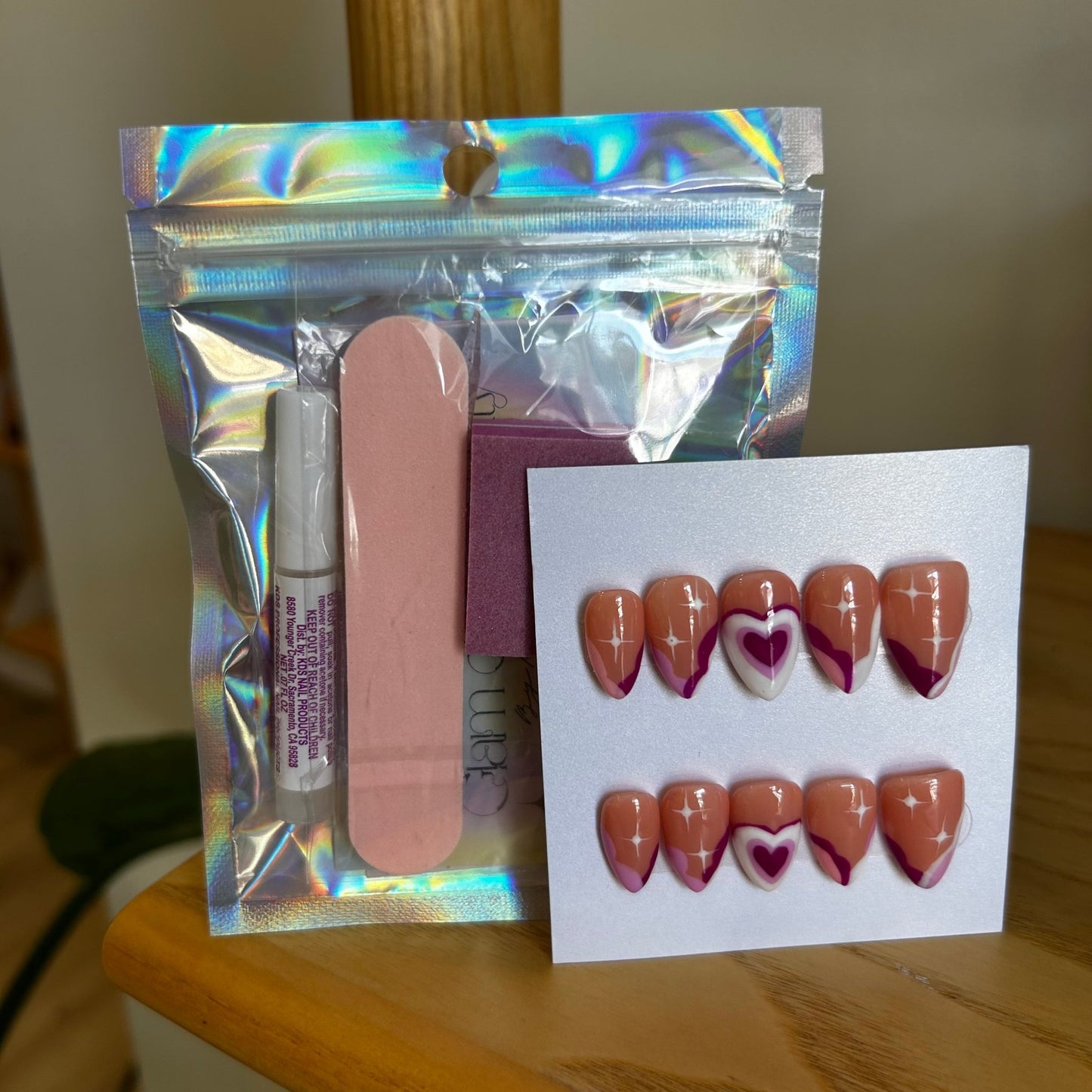 Press On Nails - Short Almond - Small Size - Cupids Hearth - Aesthetics By Kell