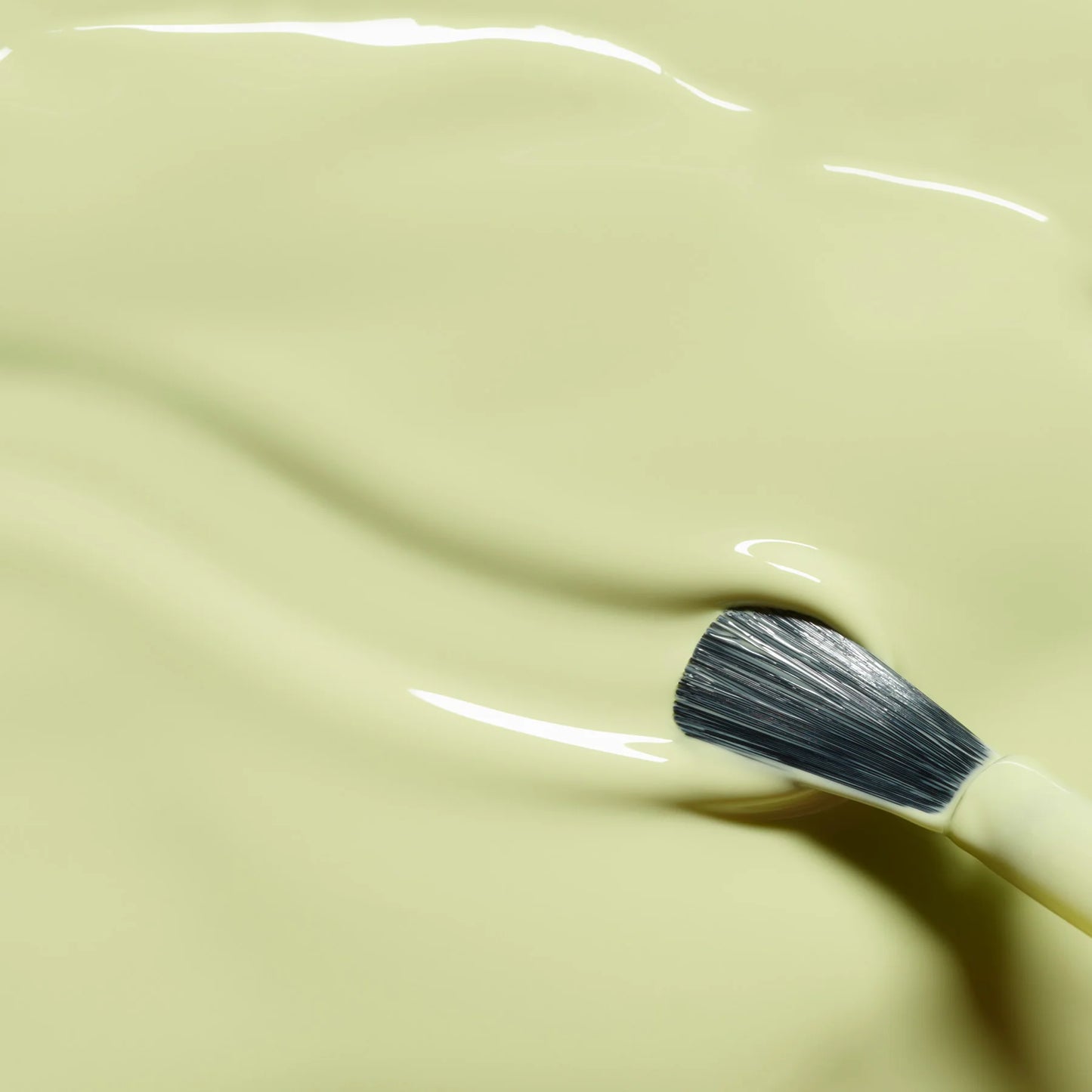 Manucurist Green™ Natural Nail Polish | Pistachio
