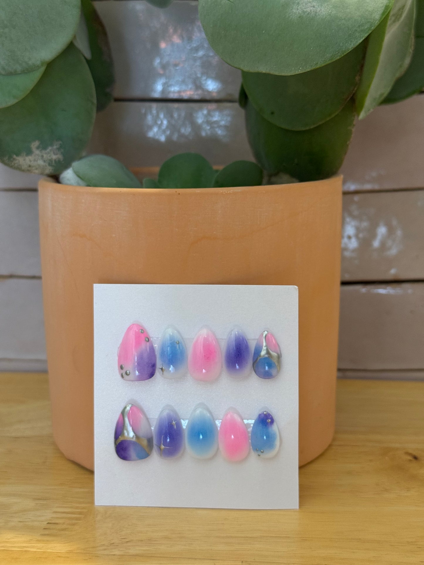 Press On Nails- Short Almond- Medium size- Galaxy Aura