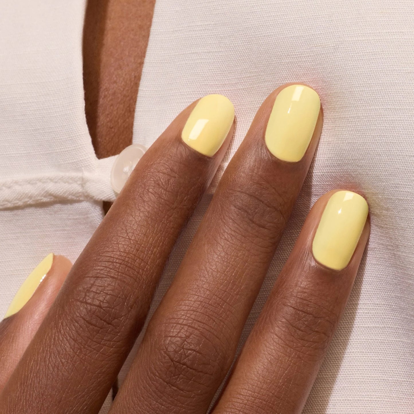 Manucurist Green™ Natural Nail Polish | Mimosa