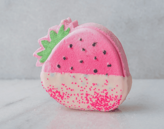 Green Bubble Gorgeous - White Chocolate Covered Strawberry Bath Bomb - Aesthetics By Kell