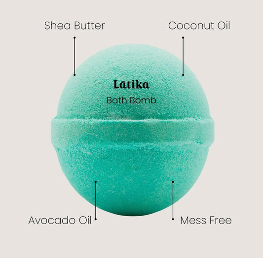 Latika Christmas Friendship Bracelet Bath Bomb – Sparkling Cranberry Fizz - Aesthetics By Kell