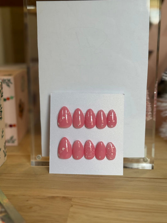 Press On Nails - Short Almond - Medium size - LOVE - Aesthetics By Kell