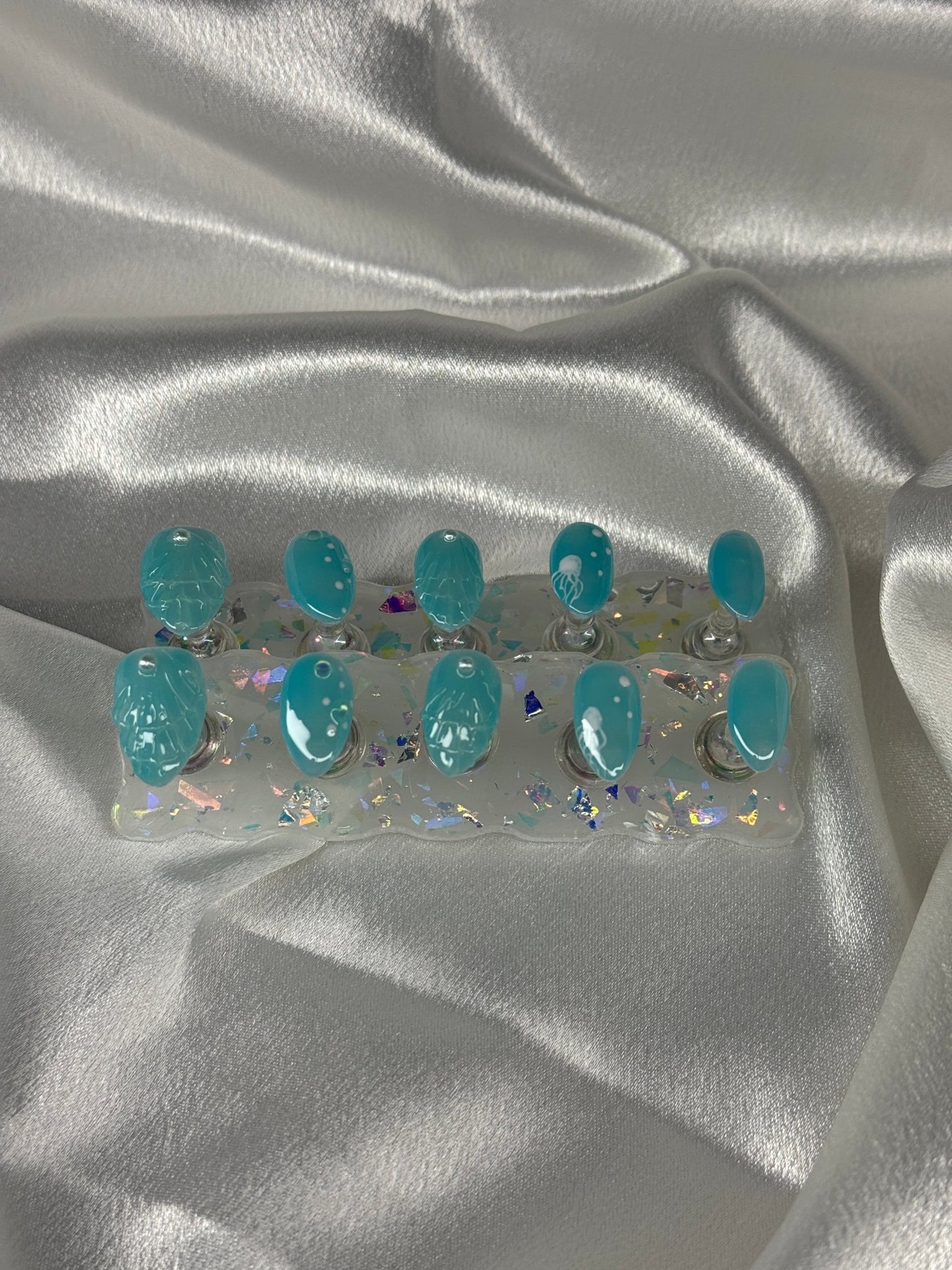 Press On Nails - Short Almond - Medium Size - Under The Sea - Aesthetics By Kell