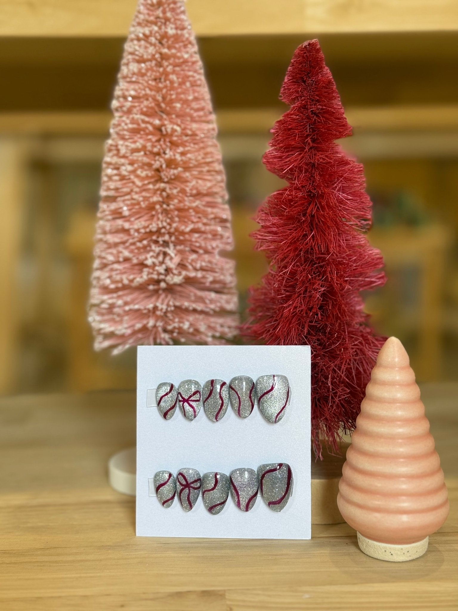 Press On Nails - Short Oval - Small size - Red velvet Bow - Aesthetics By Kell