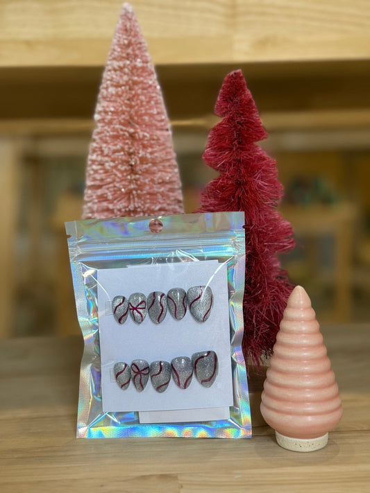 Press On Nails - Short Oval - Small size - Red velvet Bow - Aesthetics By Kell